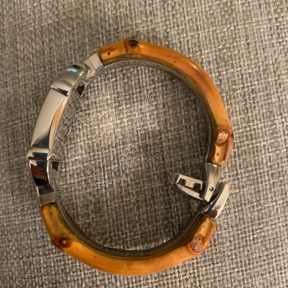 Pristine condition vintage Gucci Watch - Picture 6 of 6